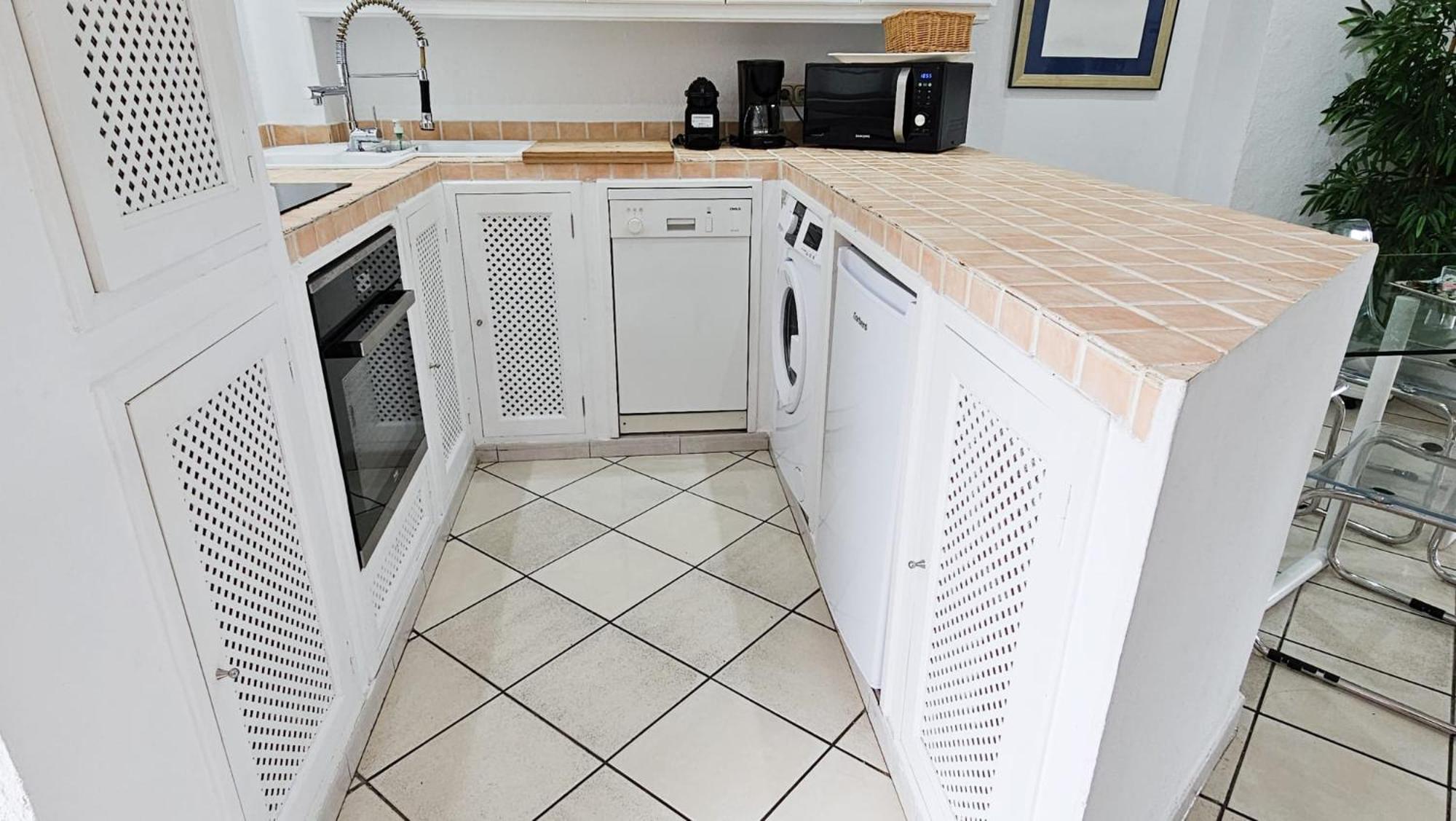 Puerto Banus 2Linea Playa,Piscina Y Parking Apartment Marbella Ngoại thất bức ảnh